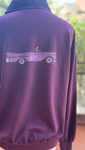 Cargar imagen en el visor de la galería, Sudadera tipo polo “ car” pintada a mano