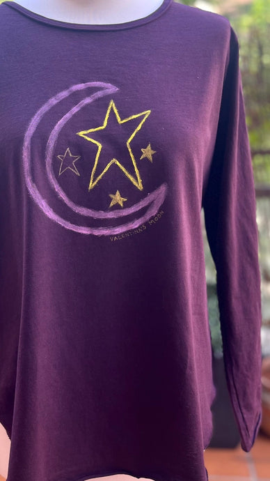 Camiseta Manga Larga Moon&star berenjena pintada a mano