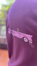 Cargar imagen en el visor de la galería, Sudadera tipo polo “ car” pintada a mano