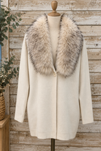 Cargar imagen en el visor de la galería, Chaqueta Casilda beige