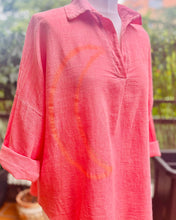 Cargar imagen en el visor de la galería, Camisa luna orange Valentina’s Moon ( pintada a mano)