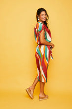 Cargar imagen en el visor de la galería, Blusa Cheiw Ondas