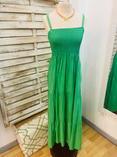 Cargar imagen en el visor de la galería, Vestido Menorca Verde